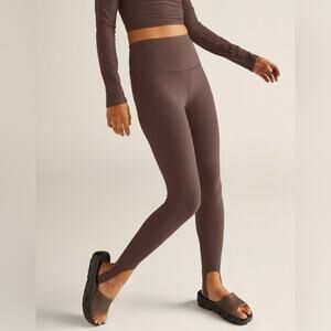 Beyond Yoga Space Dye Truffle Heather Stirrups Leggings High Rise Size XS